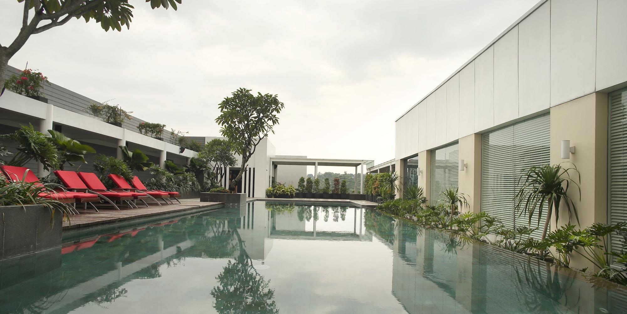 Hotel Santika Bogor Extérieur photo